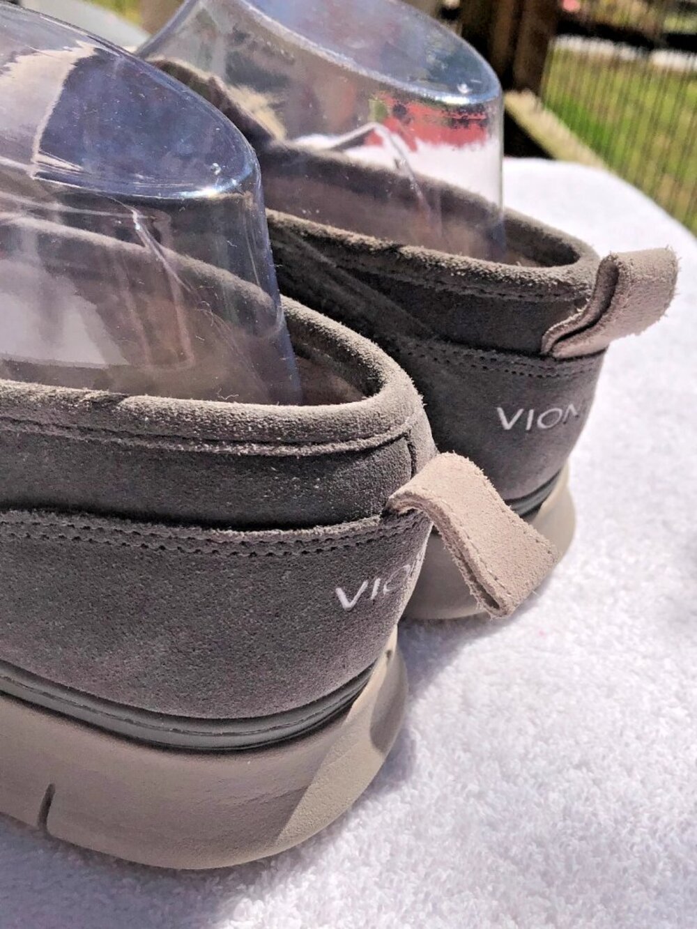 Vionic Kristi Women’s Comfort Slip On Shoes Size 8.5 Gray Suede - runs large - Picture 7 of 16